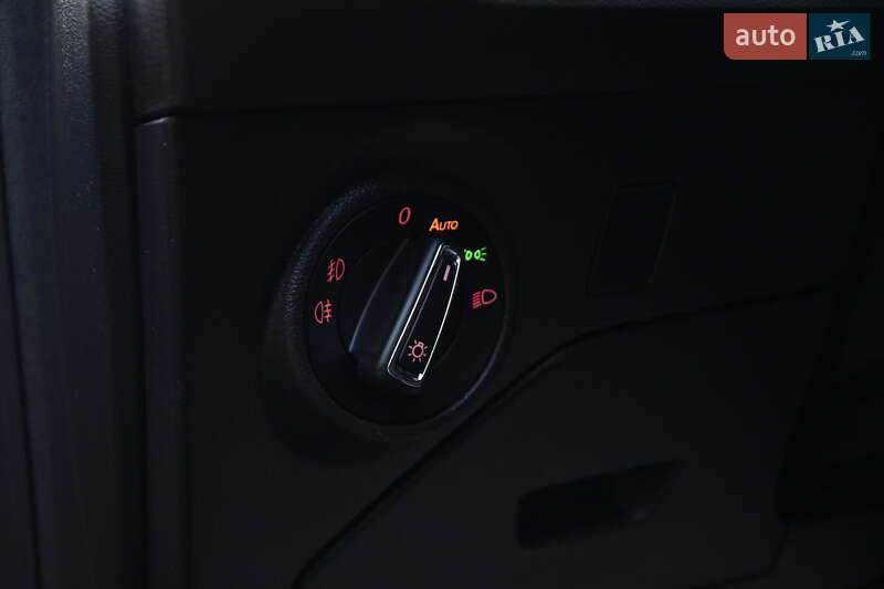 Універсал SEAT Leon 2014 в Бердичеві фото 23 Універсал SEAT Leon 2014 в Бердичеві