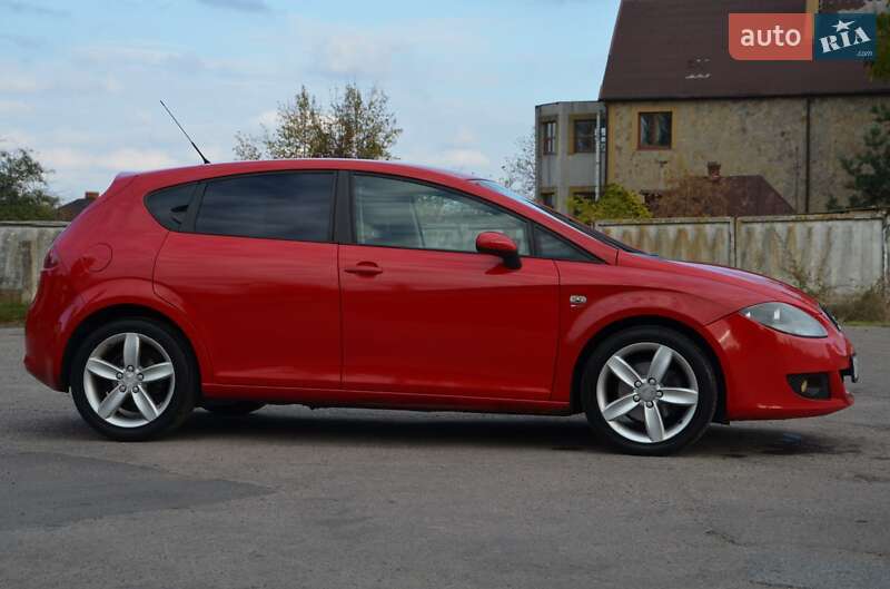 Хэтчбек SEAT Leon 2008 в Павлограде фото 25 Хэтчбек SEAT Leon 2008 в Павлограде