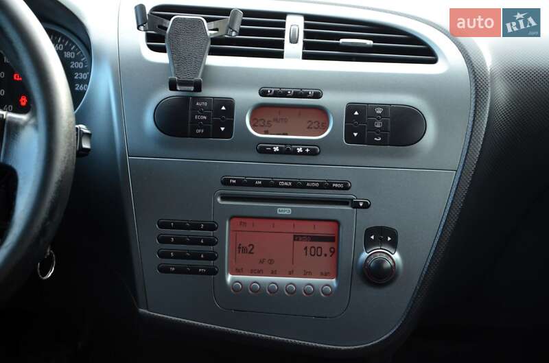 Хэтчбек SEAT Leon 2008 в Павлограде фото 46 Хэтчбек SEAT Leon 2008 в Павлограде