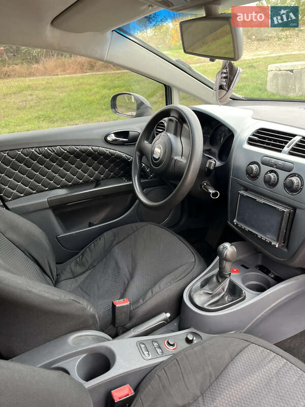 Хетчбек SEAT Leon 2006 в Ізмаїлі фото 5 Хетчбек SEAT Leon 2006 в Ізмаїлі