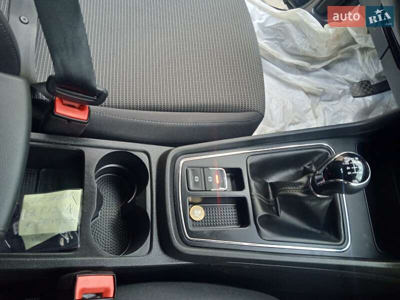 Хэтчбек SEAT Leon 2020 в Луцке фото 46 Хэтчбек SEAT Leon 2020 в Луцке