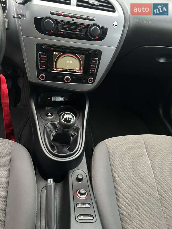 Хэтчбек SEAT Leon 2011 в Бородянке фото 4 Хэтчбек SEAT Leon 2011 в Бородянке