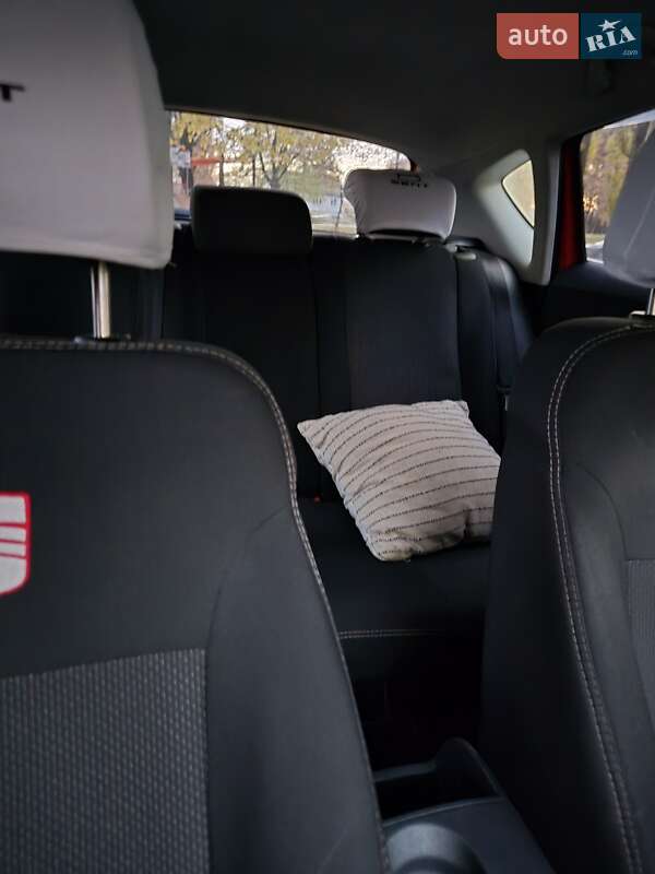 Хэтчбек SEAT Leon 2008 в Киеве фото 32 Хэтчбек SEAT Leon 2008 в Киеве
