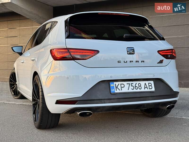 Хэтчбек SEAT Leon 2016 в Киеве фото 19 Хэтчбек SEAT Leon 2016 в Киеве