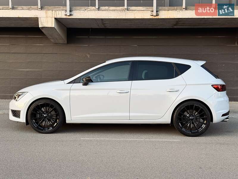 Хэтчбек SEAT Leon 2016 в Киеве фото 14 Хэтчбек SEAT Leon 2016 в Киеве
