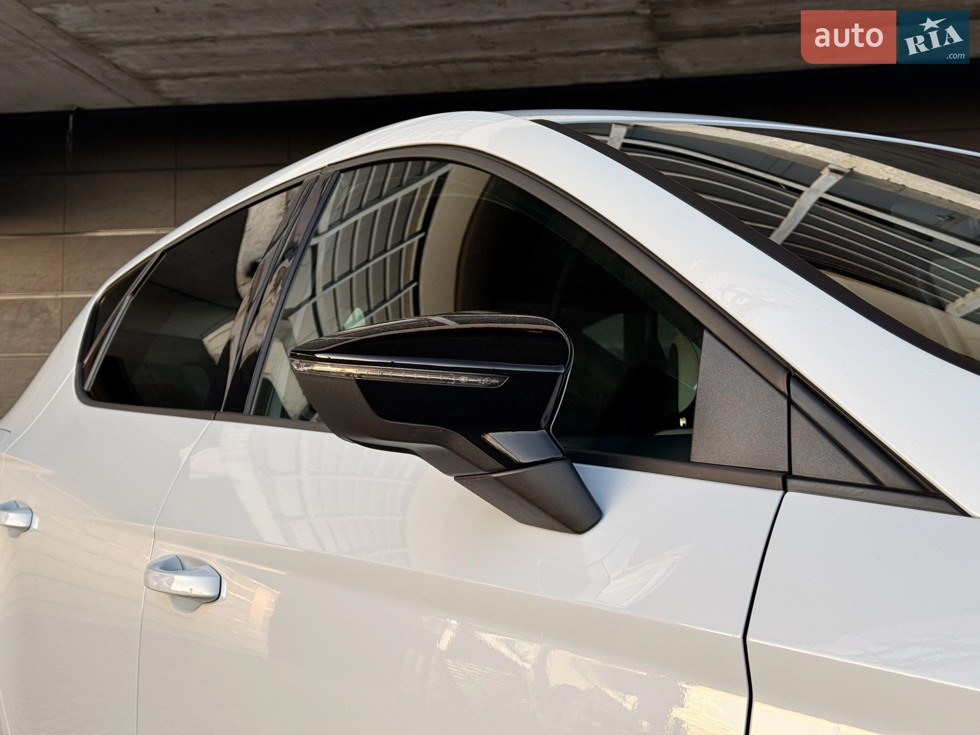 2016 SEAT Leon - мініатюра 6
