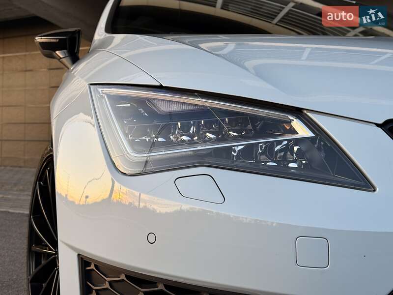 Хэтчбек SEAT Leon 2016 в Киеве фото 7 Хэтчбек SEAT Leon 2016 в Киеве