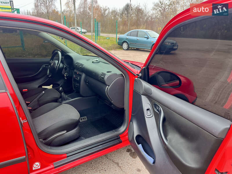 Хетчбек SEAT Leon 2003 в Києві фото 11 Хетчбек SEAT Leon 2003 в Києві