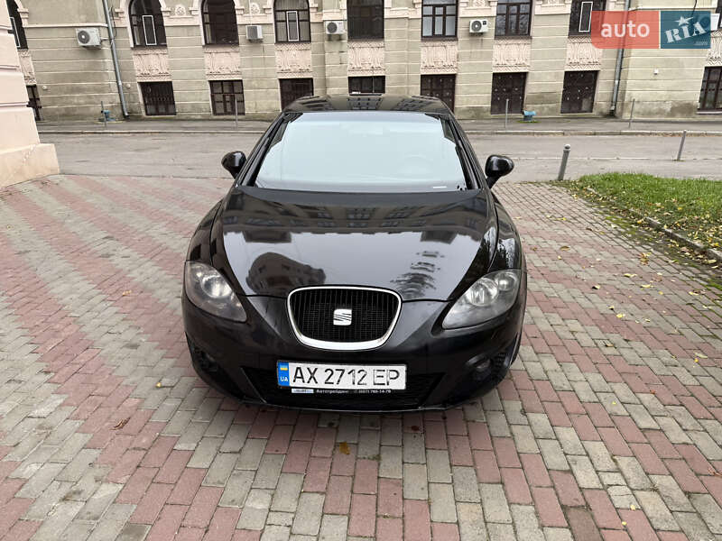 Хэтчбек SEAT Leon 2011 в Харькове фото 2 Хэтчбек SEAT Leon 2011 в Харькове