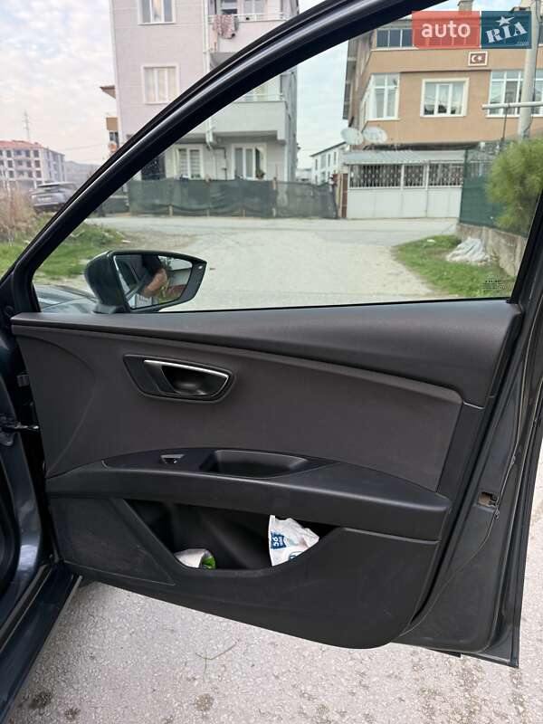 Хетчбек SEAT Leon 2013 в Херсоні фото 5 Хетчбек SEAT Leon 2013 в Херсоні
