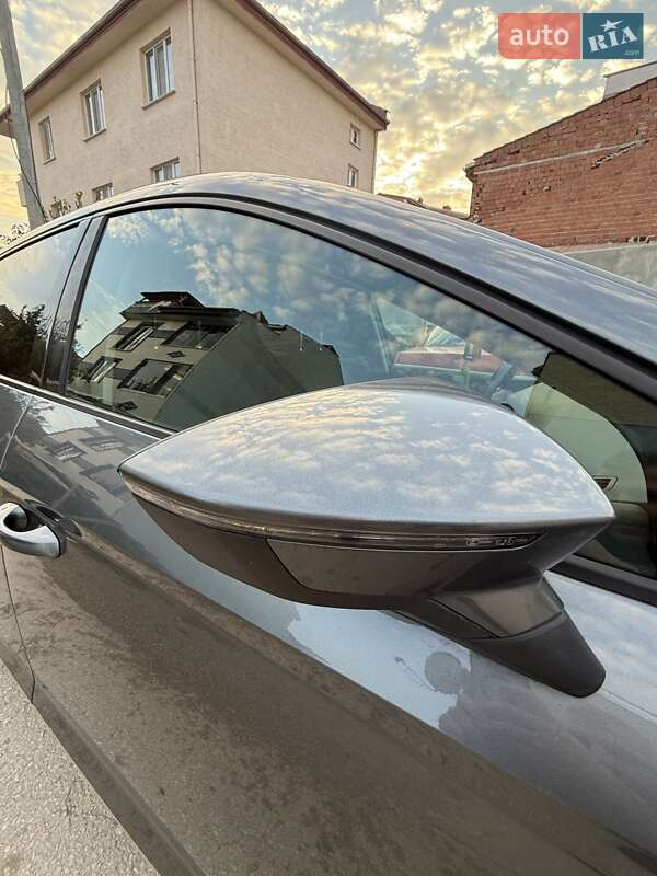 Хетчбек SEAT Leon 2013 в Херсоні фото 16 Хетчбек SEAT Leon 2013 в Херсоні