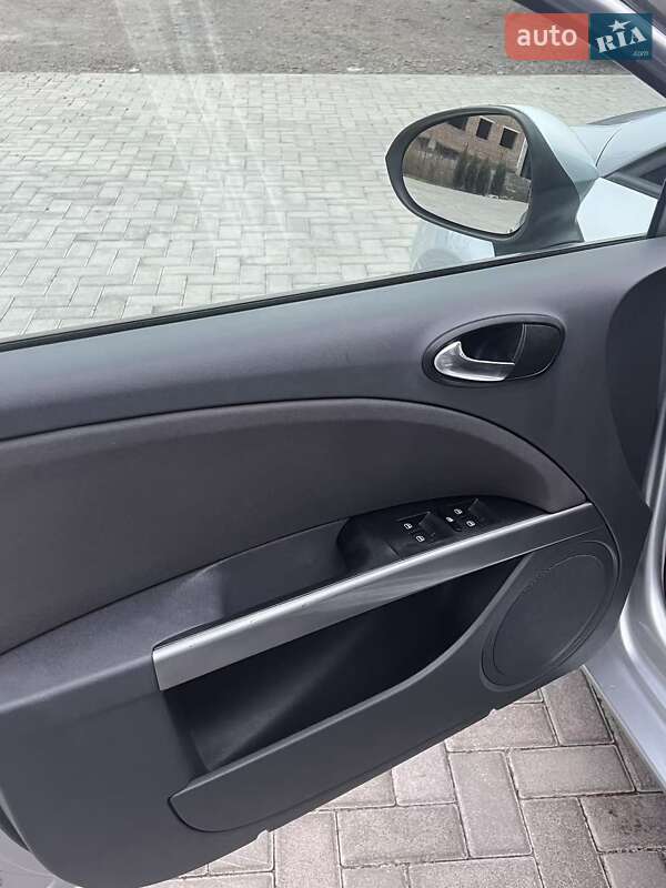 Хетчбек SEAT Leon 2009 в Рівному фото 9 Хетчбек SEAT Leon 2009 в Рівному