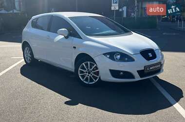 Хэтчбек SEAT Leon 2011 в Киеве