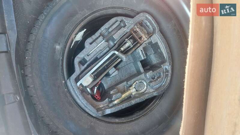 Хэтчбек SEAT Leon 2004 в Кагарлыке фото 3 Хэтчбек SEAT Leon 2004 в Кагарлыке