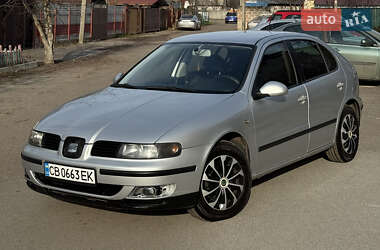 Хэтчбек SEAT Leon 2003 в Чернигове