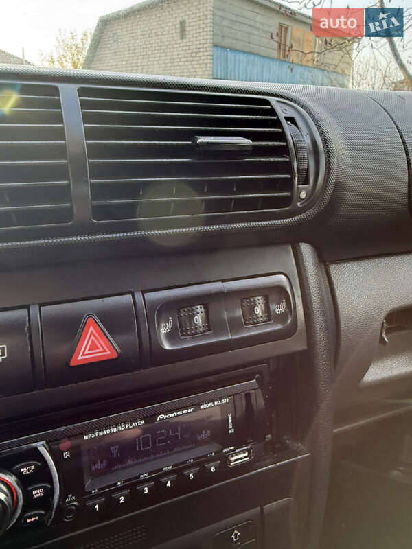 Хетчбек SEAT Leon 2003 в Чернігові фото 21 Хетчбек SEAT Leon 2003 в Чернігові