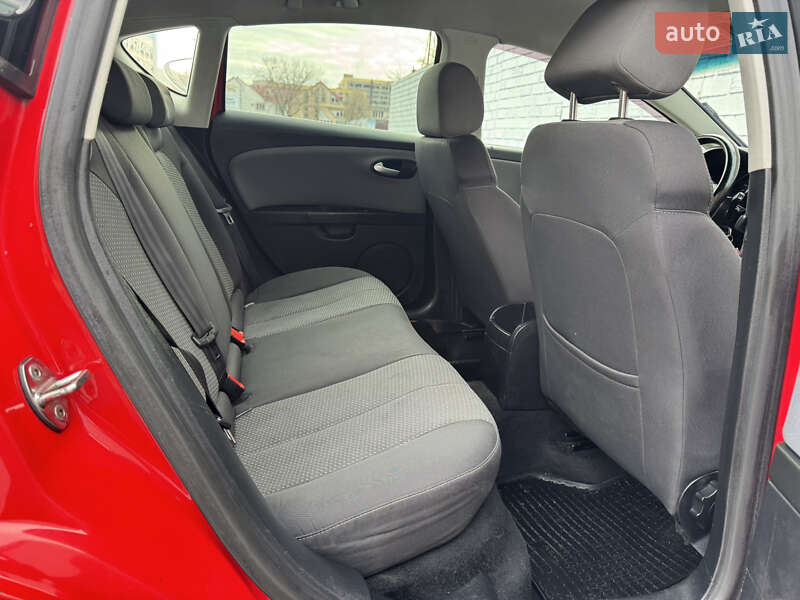 Хетчбек SEAT Leon 2011 в Києві фото 21 Хетчбек SEAT Leon 2011 в Києві