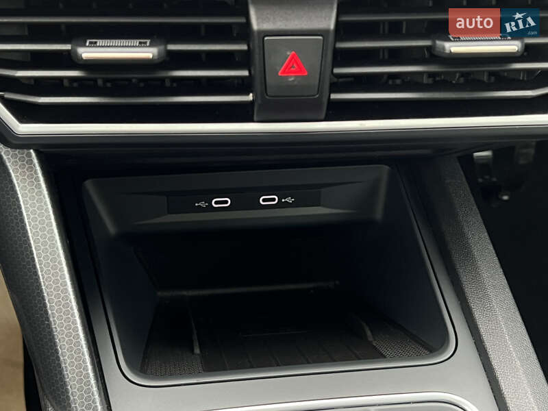 Универсал SEAT Leon 2022 в Луцке фото 60 Универсал SEAT Leon 2022 в Луцке