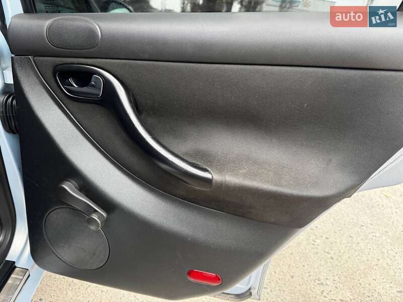 Хэтчбек SEAT Leon 2004 в Ахтырке фото 36 Хэтчбек SEAT Leon 2004 в Ахтырке