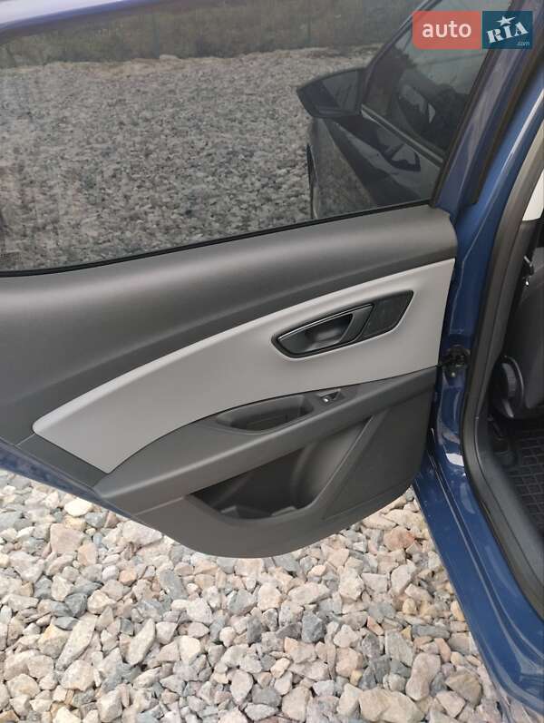 Хетчбек SEAT Leon 2019 в Рівному фото 23 Хетчбек SEAT Leon 2019 в Рівному