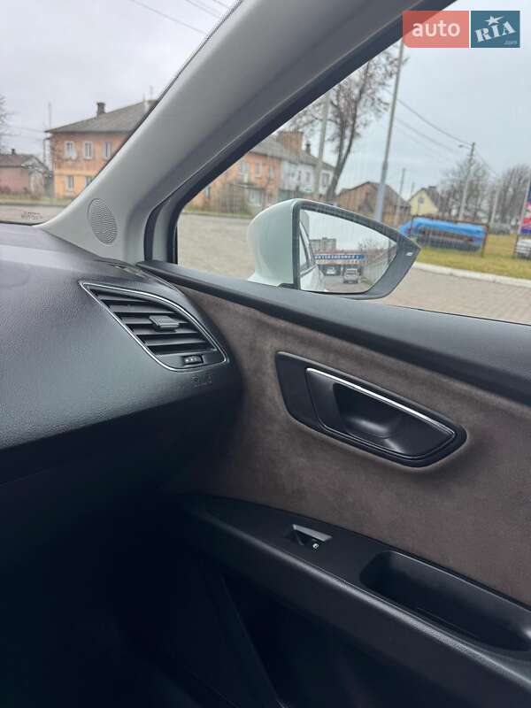 Универсал SEAT Leon 2017 в Ровно