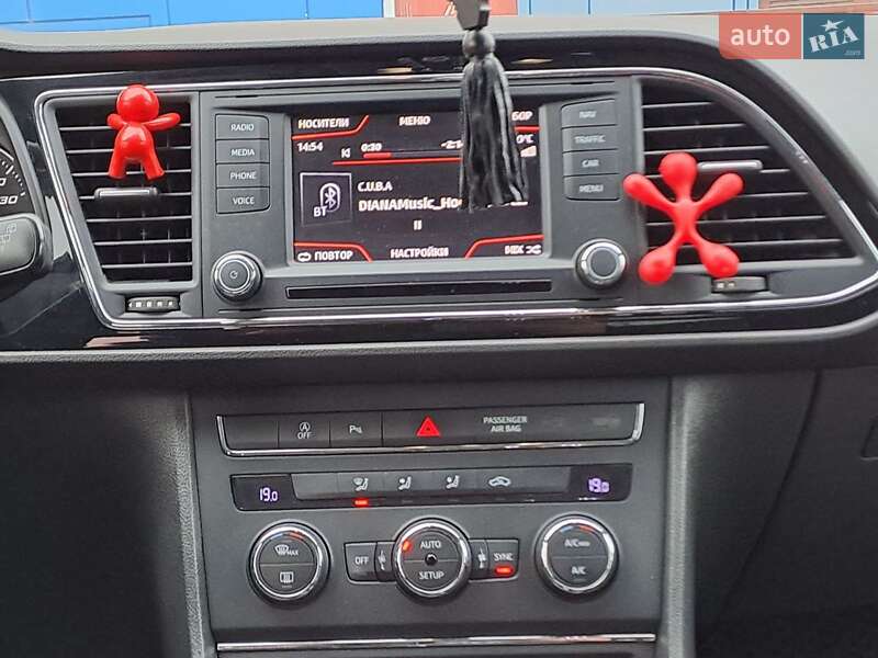 Універсал SEAT Leon 2014 в Одесі