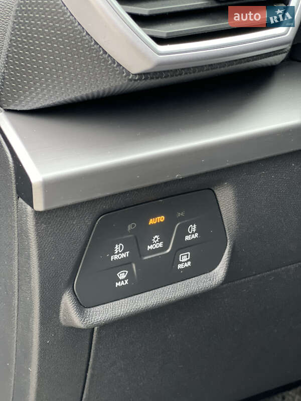 Хетчбек SEAT Leon 2020 в Стрию фото 31 Хетчбек SEAT Leon 2020 в Стрию