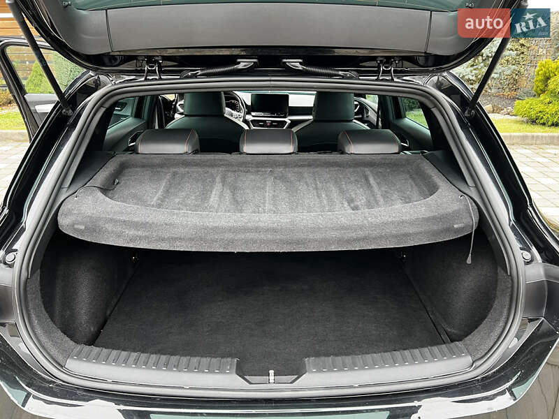 Хетчбек SEAT Leon 2020 в Стрию фото 46 Хетчбек SEAT Leon 2020 в Стрию