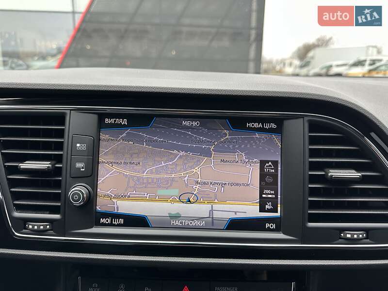 Хэтчбек SEAT Leon 2018 в Киеве фото 28 Хэтчбек SEAT Leon 2018 в Киеве