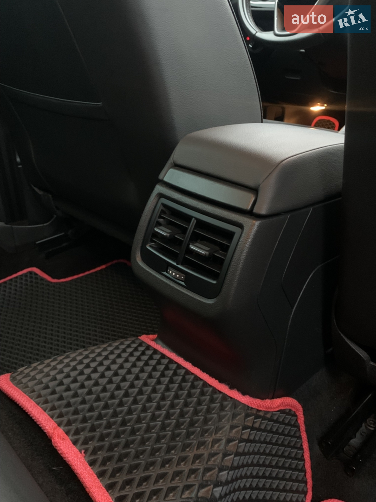 2016 SEAT Leon - мініатюра 31