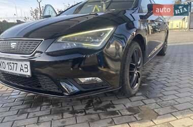 Хетчбек SEAT Leon 2014 в Мукачевому