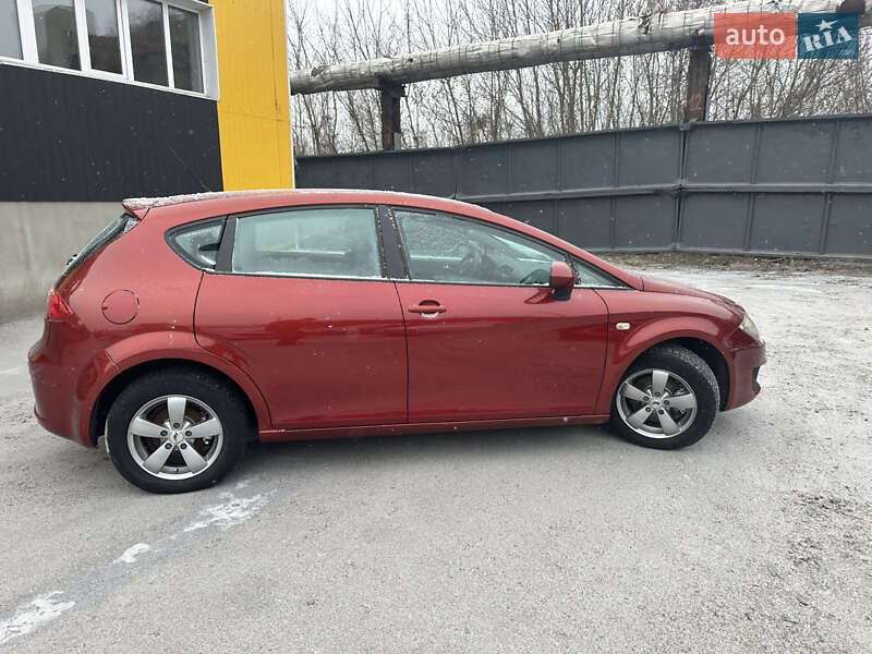 Хэтчбек SEAT Leon 2009 в Нежине фото 21 Хэтчбек SEAT Leon 2009 в Нежине