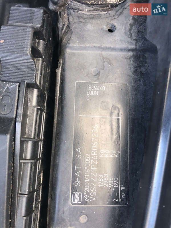 Хэтчбек SEAT Leon 2006 в Радивилове
