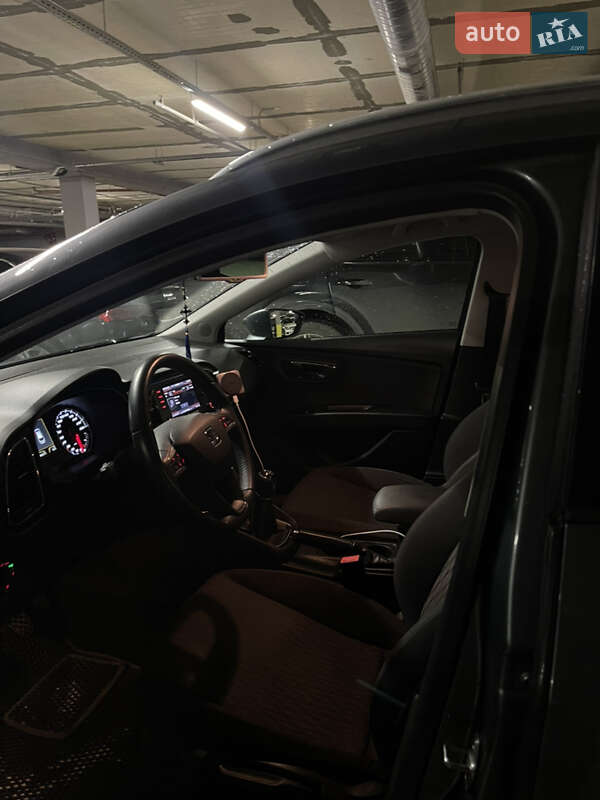 Универсал SEAT Leon 2014 в Львове