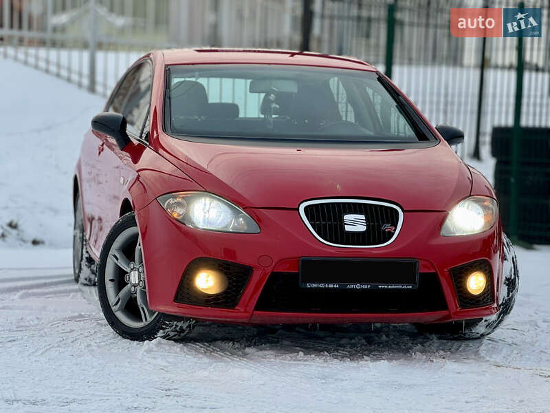 Хэтчбек SEAT Leon 2006 в Киеве