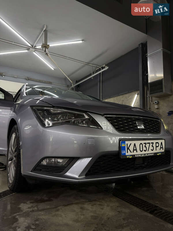 Универсал SEAT Leon 2016 в Киеве