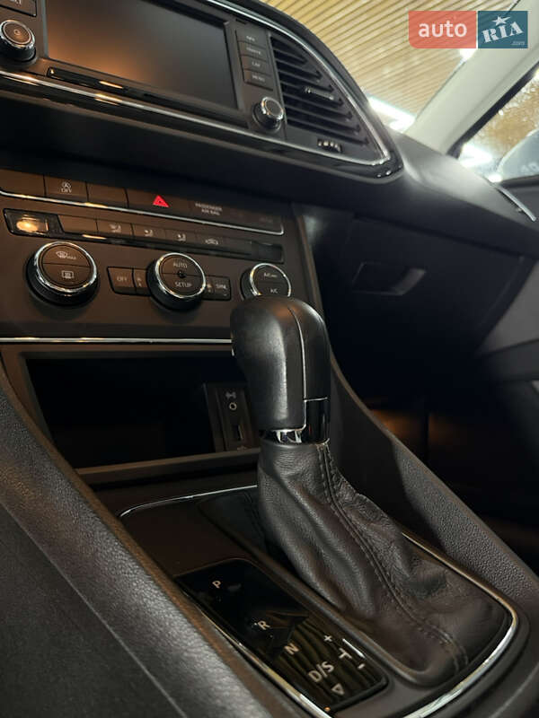 Универсал SEAT Leon 2016 в Киеве