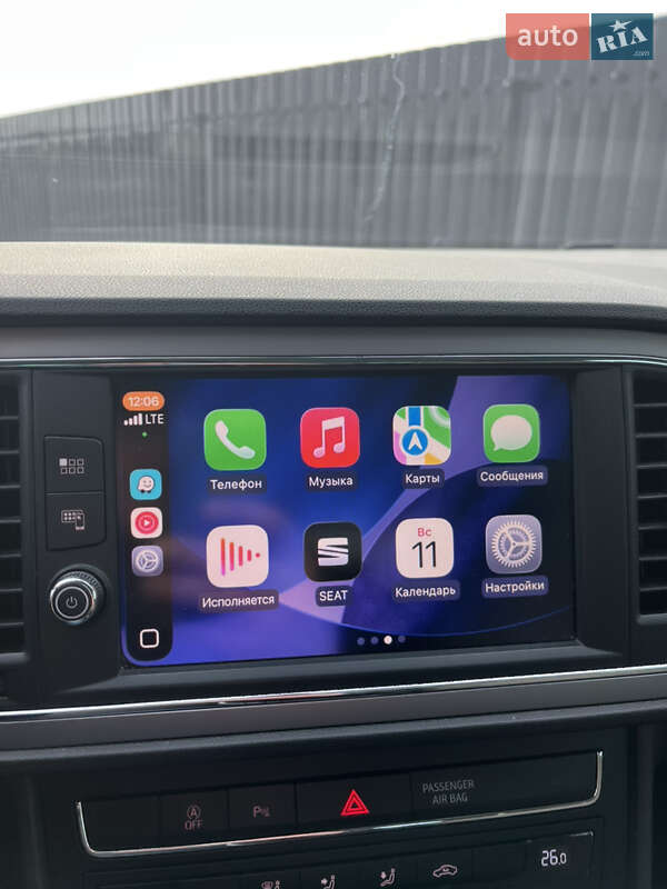 Хэтчбек SEAT Leon 2017 в Киеве