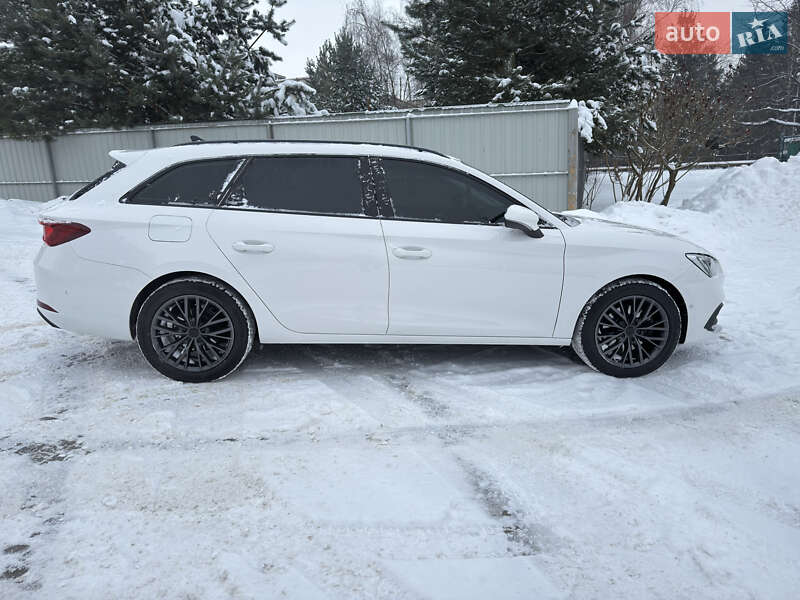 Универсал SEAT Leon 2022 в Луцке