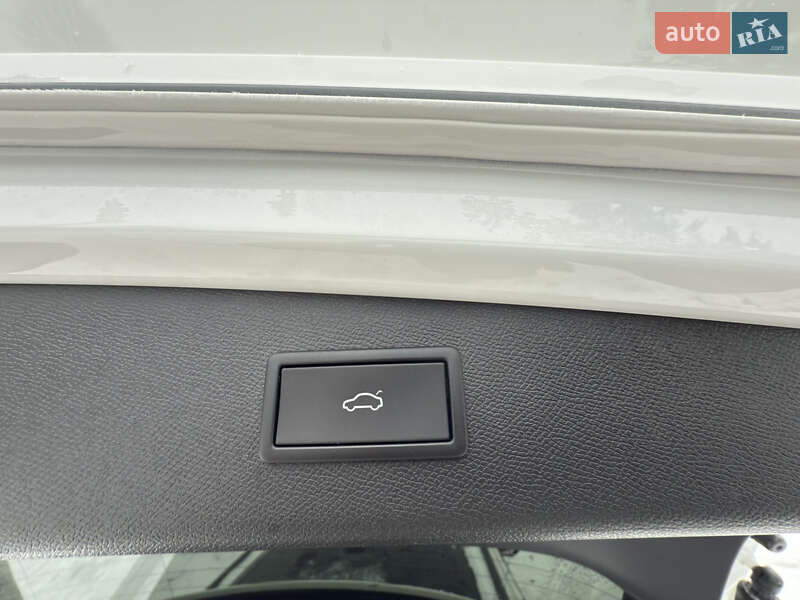 Универсал SEAT Leon 2022 в Луцке