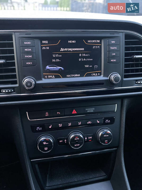 Хэтчбек SEAT Leon 2014 в Первомайске