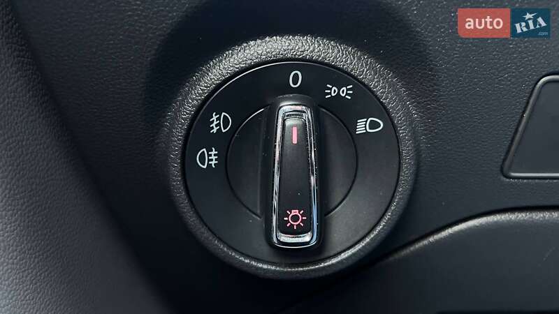 Универсал SEAT Leon 2019 в Киеве