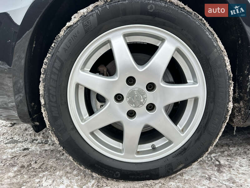 Хетчбек SEAT Leon 2009 в Кам'янському