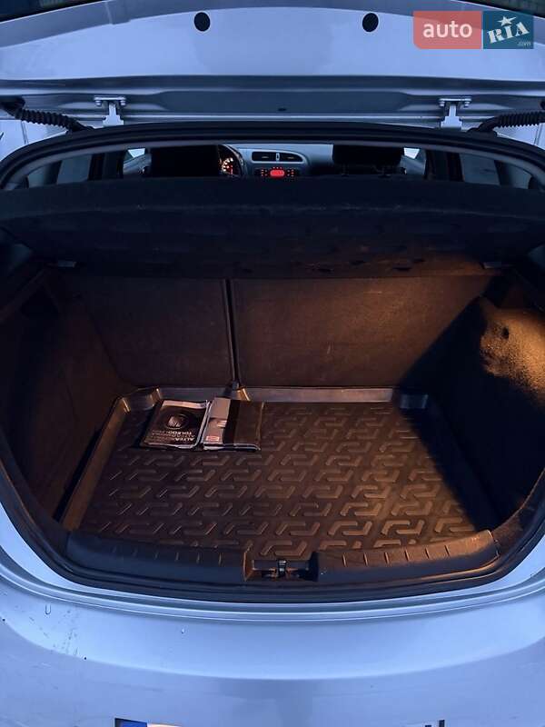 Хетчбек SEAT Leon 2007 в Глобиному фото 5 Хетчбек SEAT Leon 2007 в Глобиному