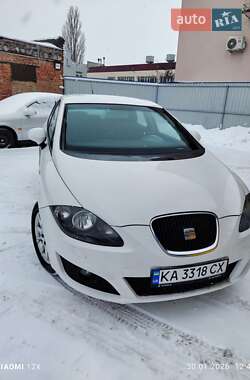Хэтчбек SEAT Leon 2011 в Черкассах