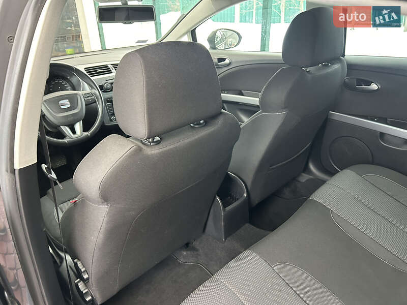 Хетчбек SEAT Leon 2011 в Білій Церкві фото 42 Хетчбек SEAT Leon 2011 в Білій Церкві