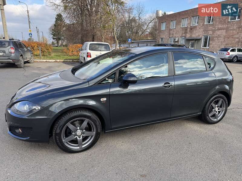 Хетчбек SEAT Leon 2010 в Луцьку фото 17 Хетчбек SEAT Leon 2010 в Луцьку