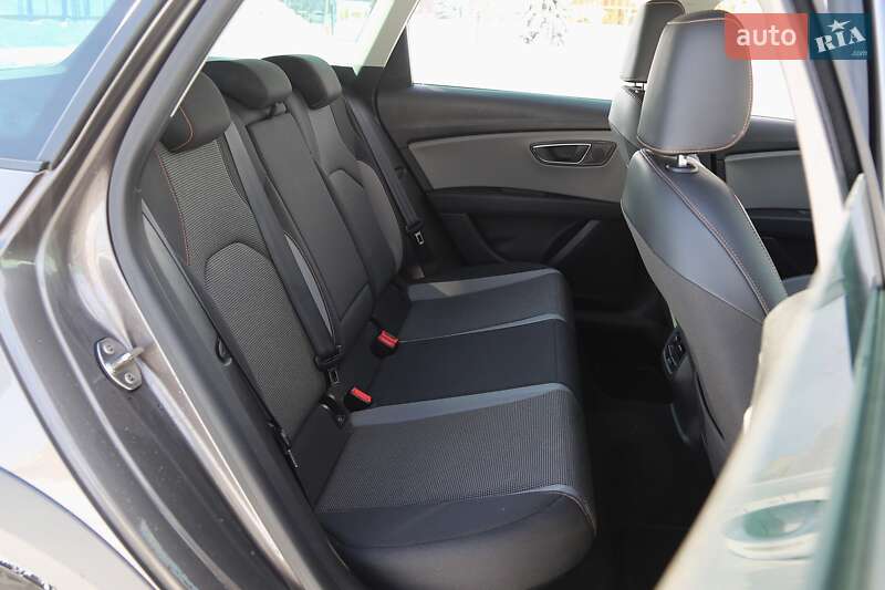 Універсал SEAT Leon 2015 в Києві