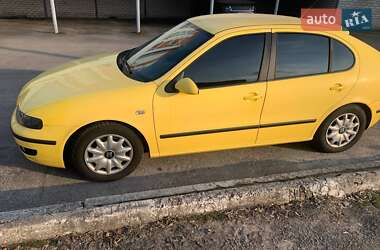 Хэтчбек SEAT Leon 2005 в Житомире