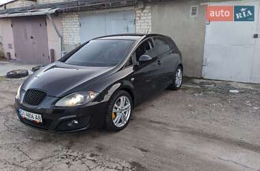 Хэтчбек SEAT Leon 2011 в Запорожье